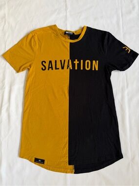 SALVATION Vertical Block Swoop Black & Yellow Short Sleeve Tee XS. T110
